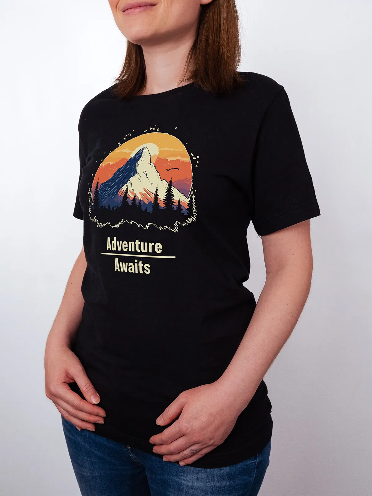 Abenteuer Wartet T-Shirt Black - Fruehling mit ShiftOutfit