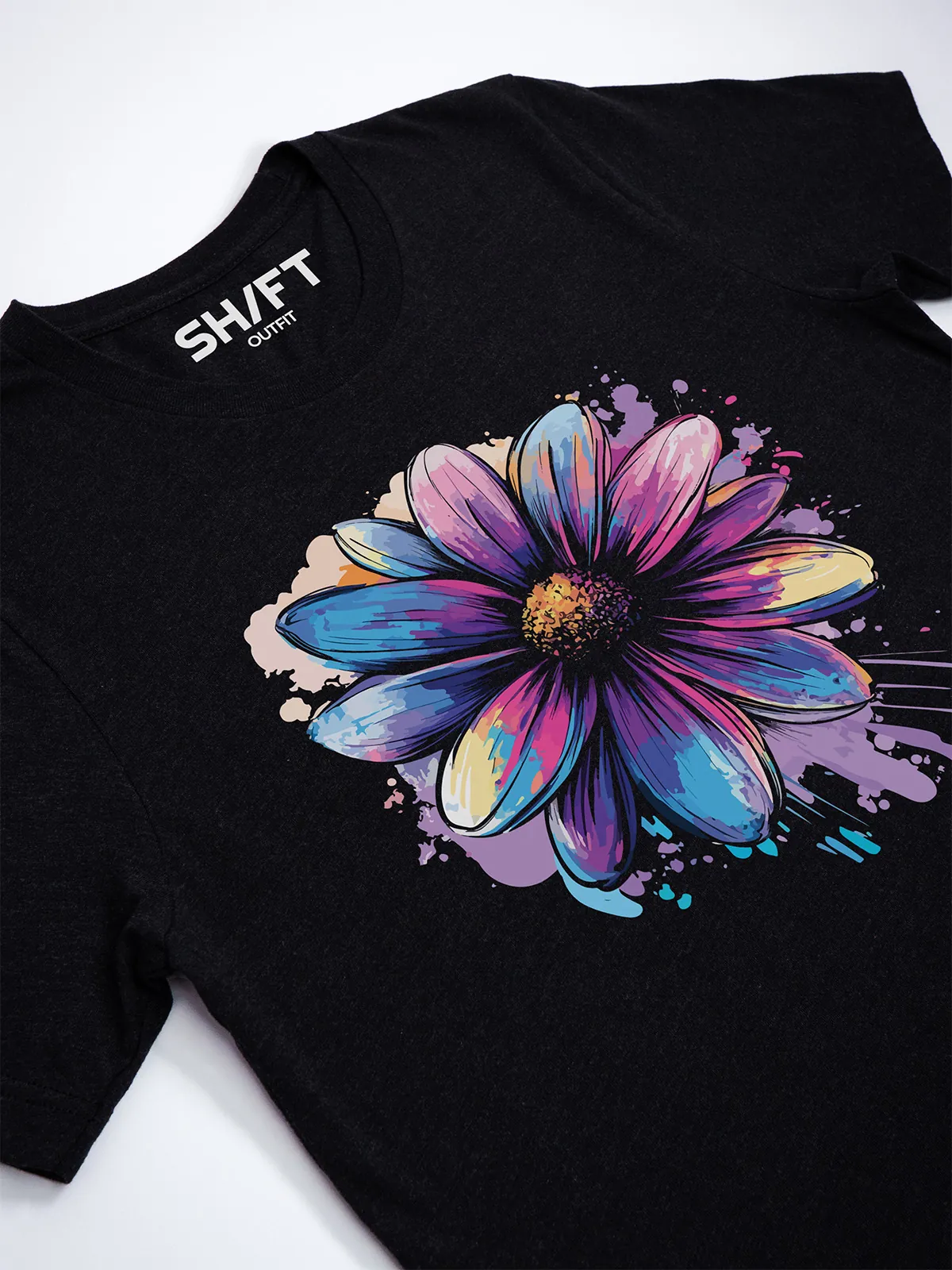 Bemalte Bluetenblaetter T-Shirt Black Heather - Fruehling mit ShiftOutfit