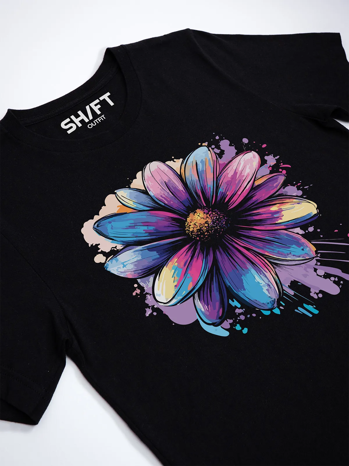 Bemalte Bluetenblaetter T-Shirt Black - Neustart