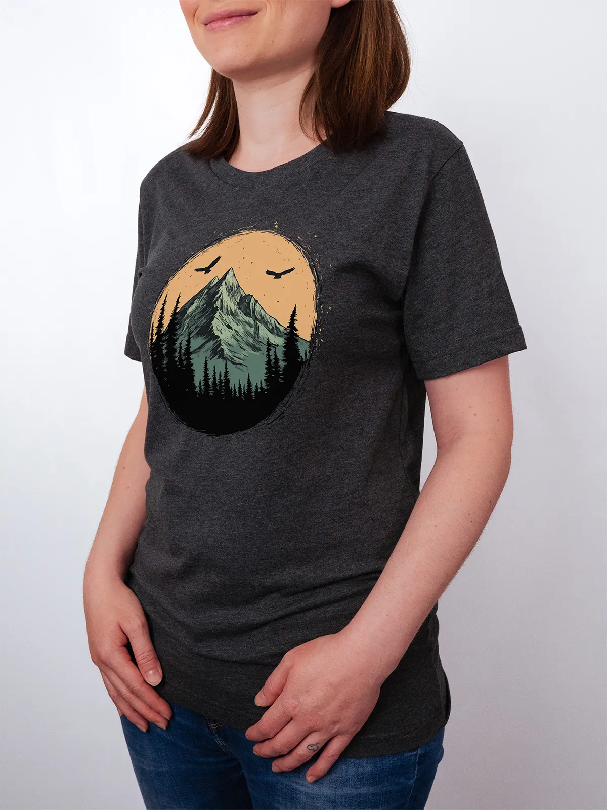 Berg Adler Dark Grey Heather T-Shirt - Fruehlingsmode