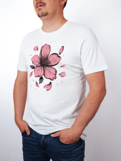 Einzelne Bluete T-Shirt in White, getragen von einem Herren Model, in der Ansicht von Seite.