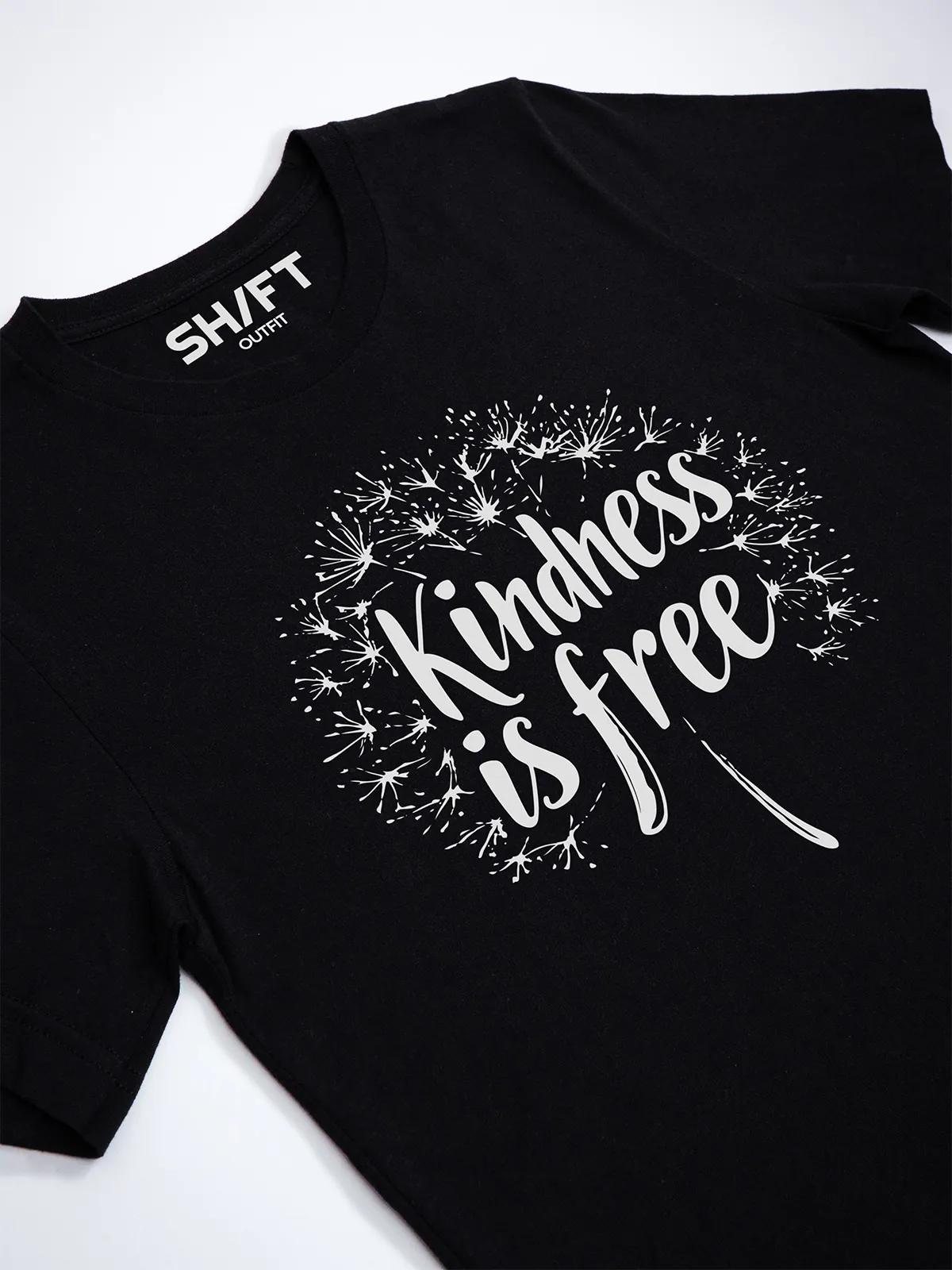 Freundlichkeit ist Frei T-Shirt Black - Fruehling ShiftOutfit