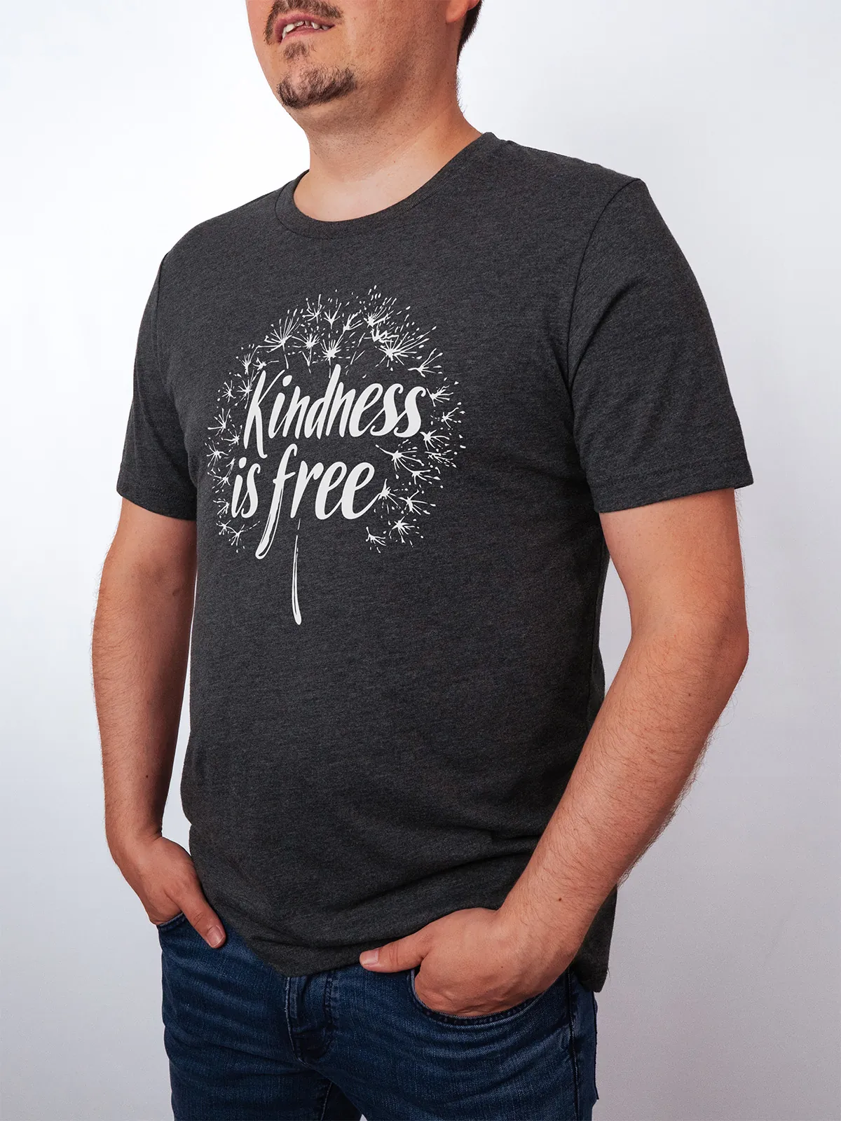 Freundlichkeit ist Frei T-Shirt Dark Grey Heather - Fruehling ShiftOutfit