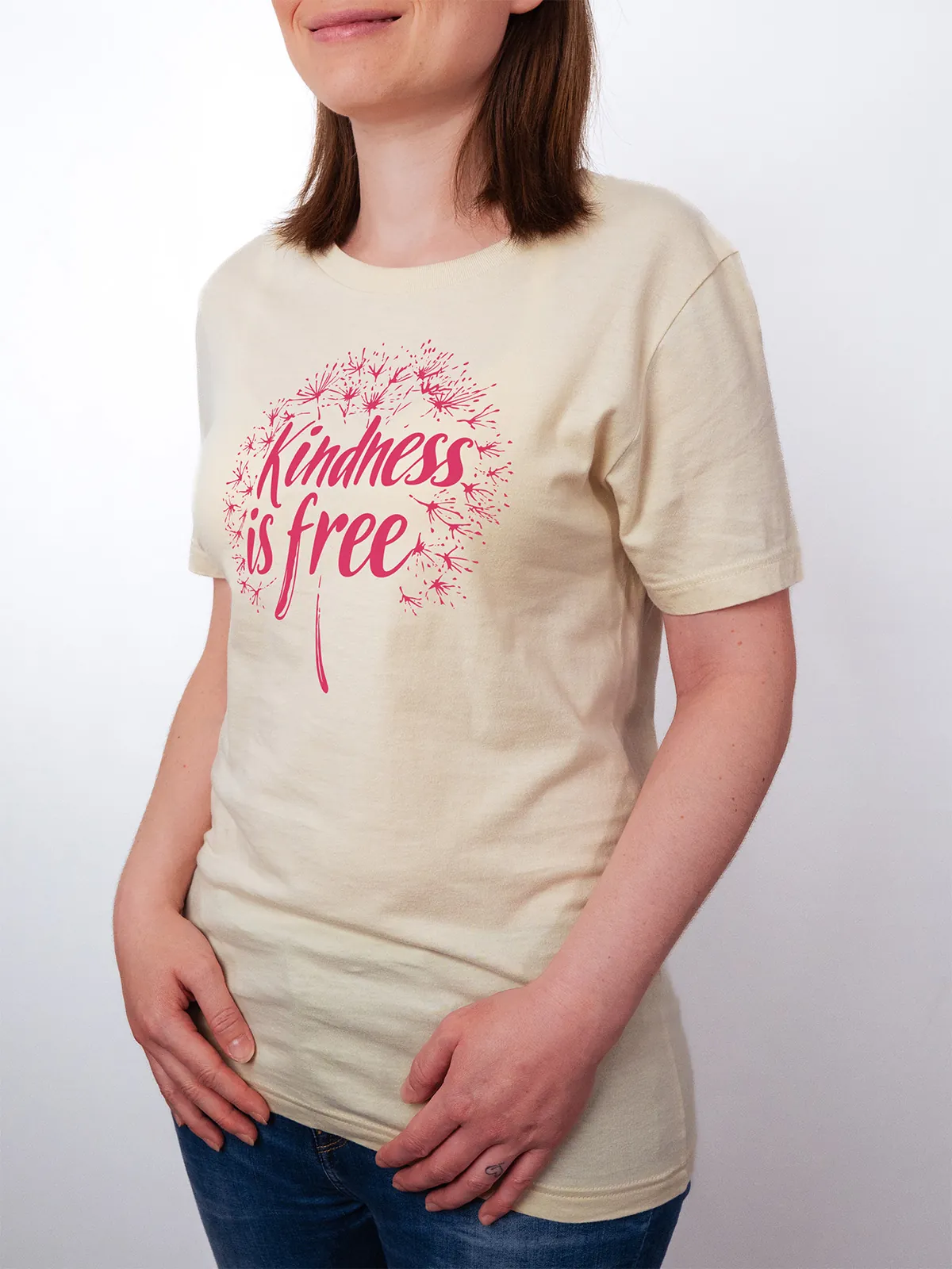 Freundlichkeit ist Frei T-Shirt Soft Cream - Fruehling Kollektion