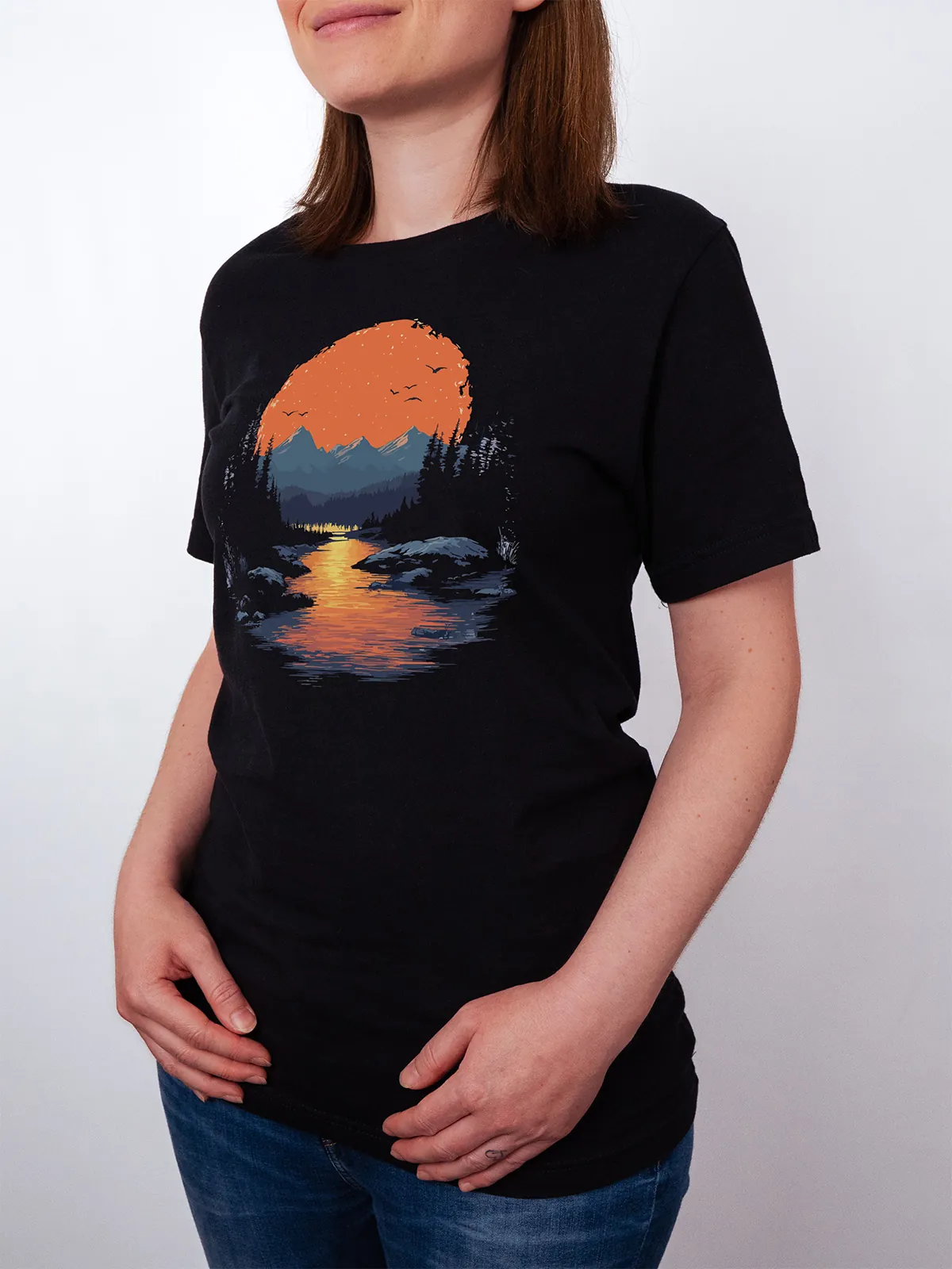 Goldenes Tal T-Shirt Black - Fruehling Kollektion