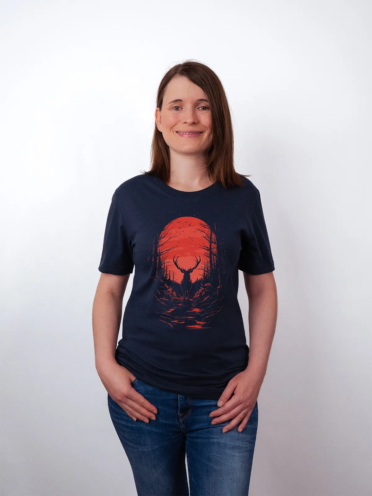 Hirsch Karminrot Navy T-Shirt - Fruehlingsmode