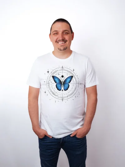 Kosmischer Schmetterling T-Shirt White - Fruehling Kollektion
