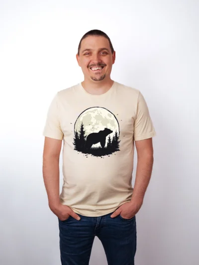 Mondbeschienener Baer Soft Cream T-Shirt - Fruehlingsmode