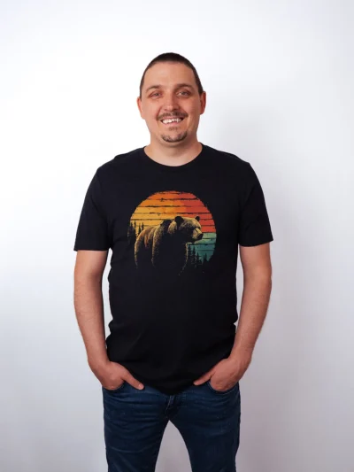 Retro Baer Black Heather T-Shirt - Fruehlingsmode