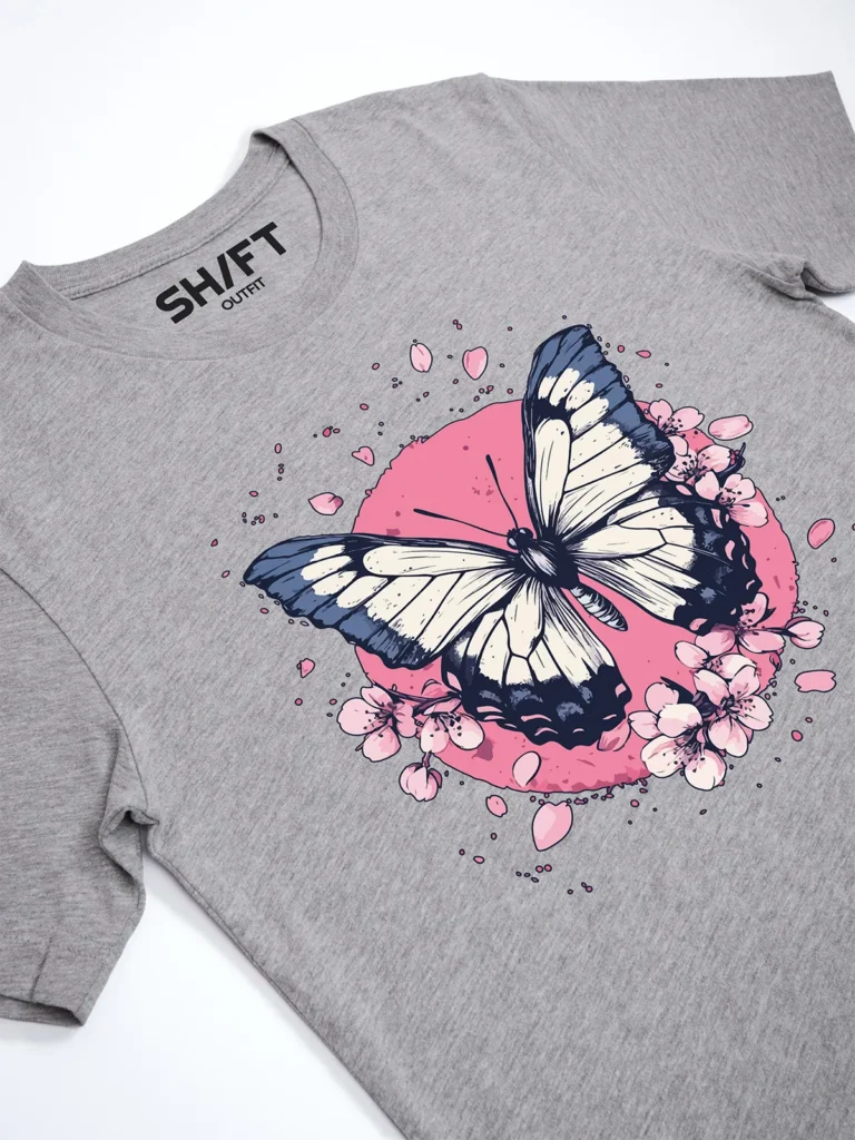 Sakura Schmetterling T-Shirt in Athletic Heather, Detailansicht des Drucks.