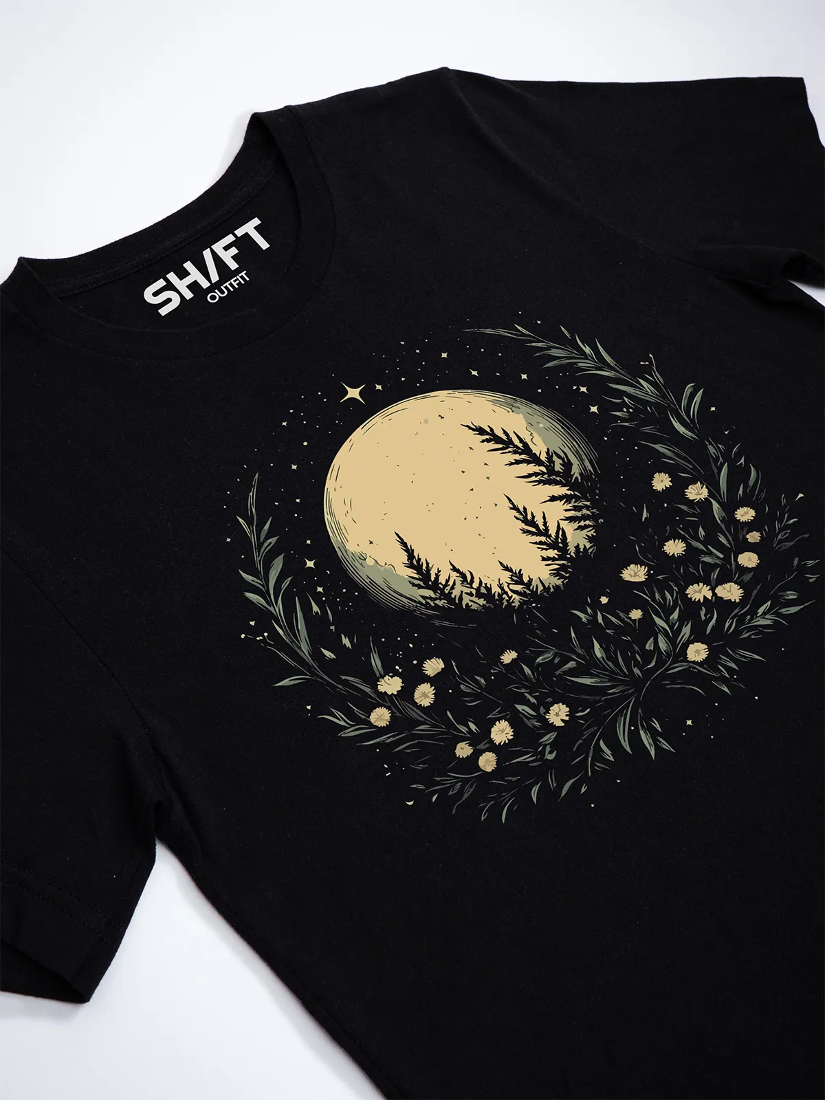 Sternbeglaenzte Felder T-Shirt Black - Neustart